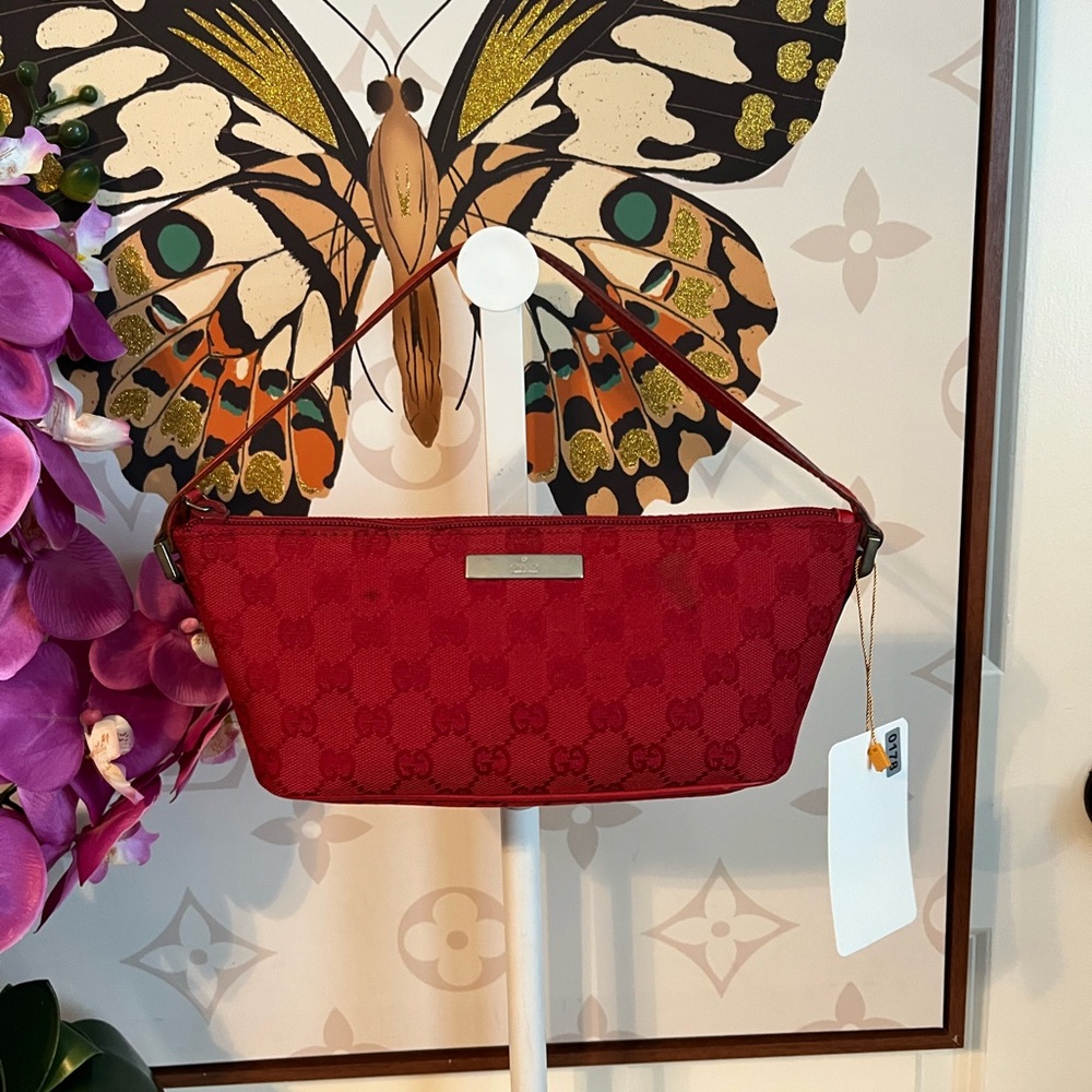 SOLD 🩷Gucci Red Monogram  Bag